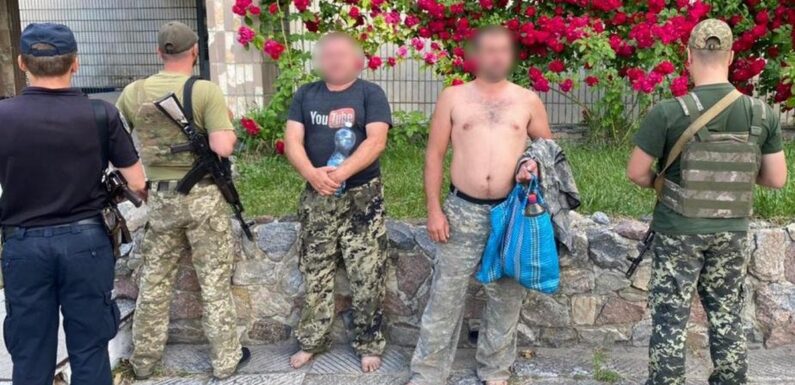 На Сумщині прикордонники затримали двох росіян, які незаконно перетнули кордон з рф в Україну