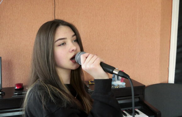 🔴 📺 Вихованка Ямпільської школи мистецтв Валерія Лях стала переможницею міжнародних вокальних конкурсів