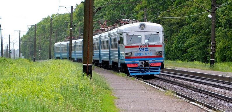 З Хутора Михайлівського з 12 квітня ходитимуть електропотяги до Шостки та Конотопу