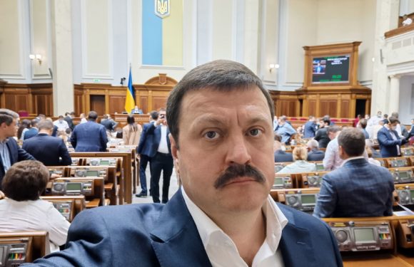 Депутат Деркач пропустив 93% голосувань в Верховній Раді, – Комітет виборців України