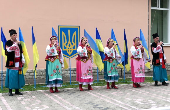 🔴 📸 В Ямполі святкували День Української Державності