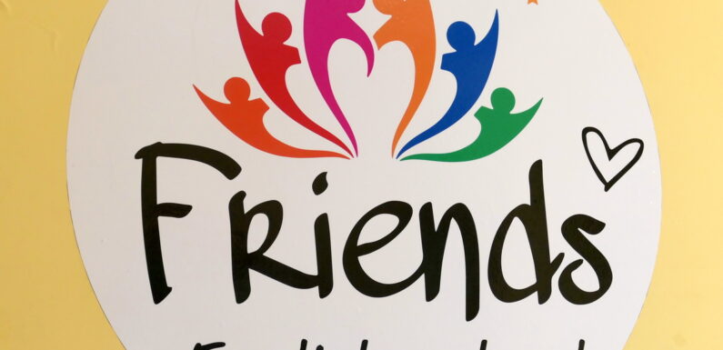 🔴 📸 «Friends»: в Ямполі працює школа англійської мови, яку заснували переселенці