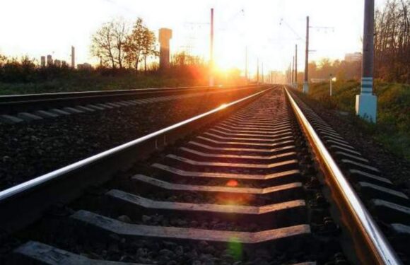 Через артобстріл залізниці на Сумщині змінюється графік руху трьох потягів